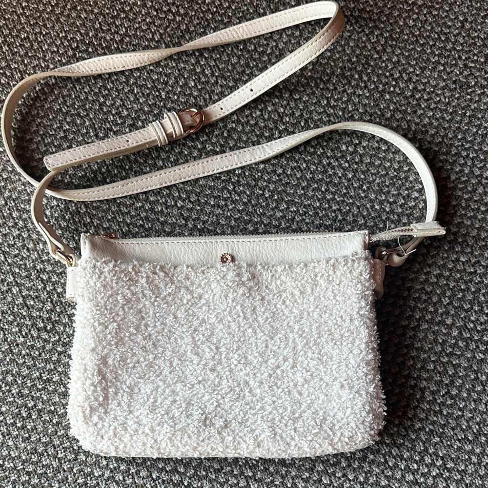 LC Lauren Conrad Cream Textured Crossbody Bag